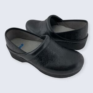 Dansko LT Pro Tooled Floral Paisley Embossed Black Leather Light Clog 40 10
